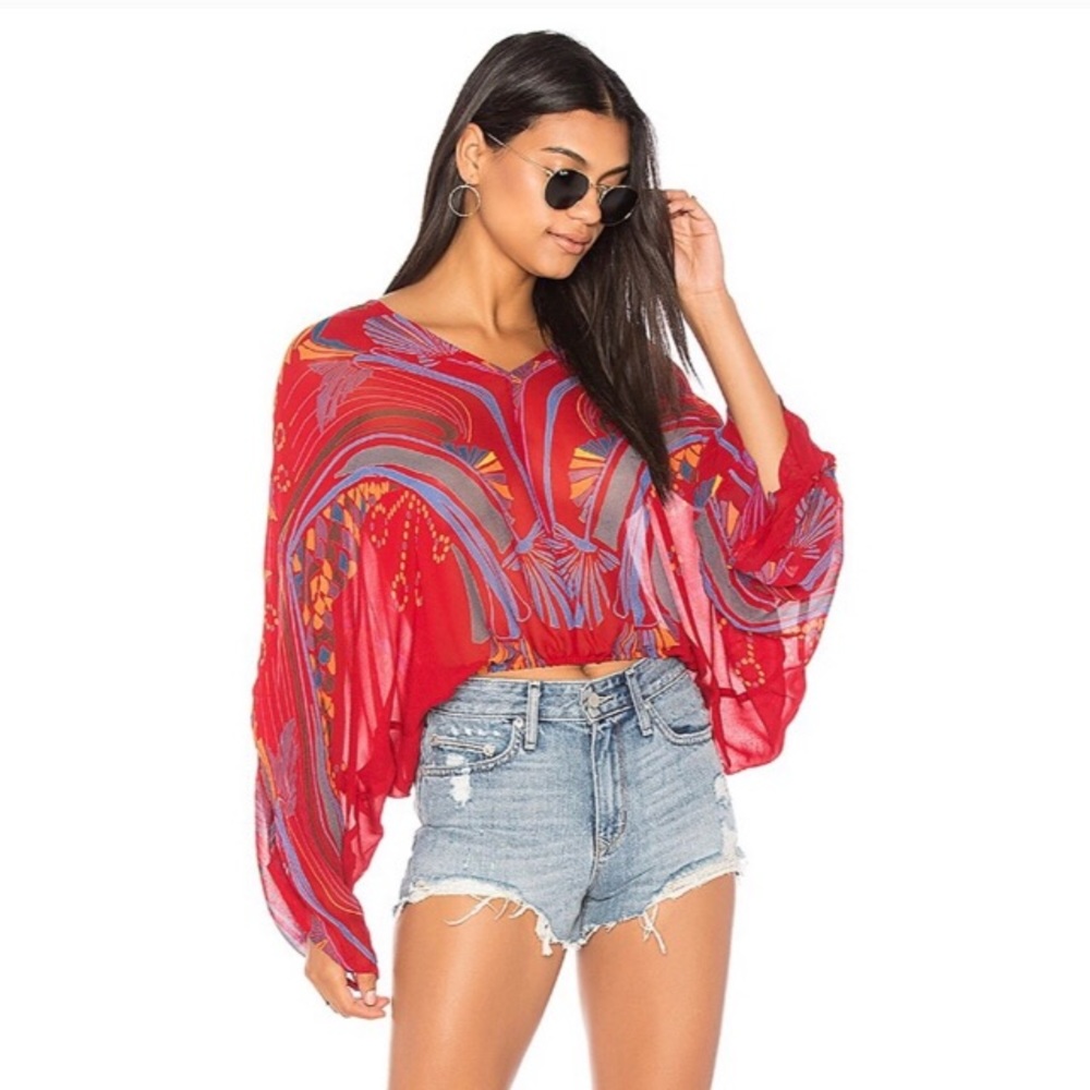 Free People Beneath the Sea Top